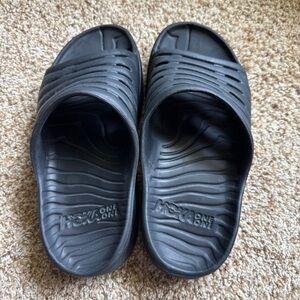 Hoka One One Ora Recovery Slide Sandals